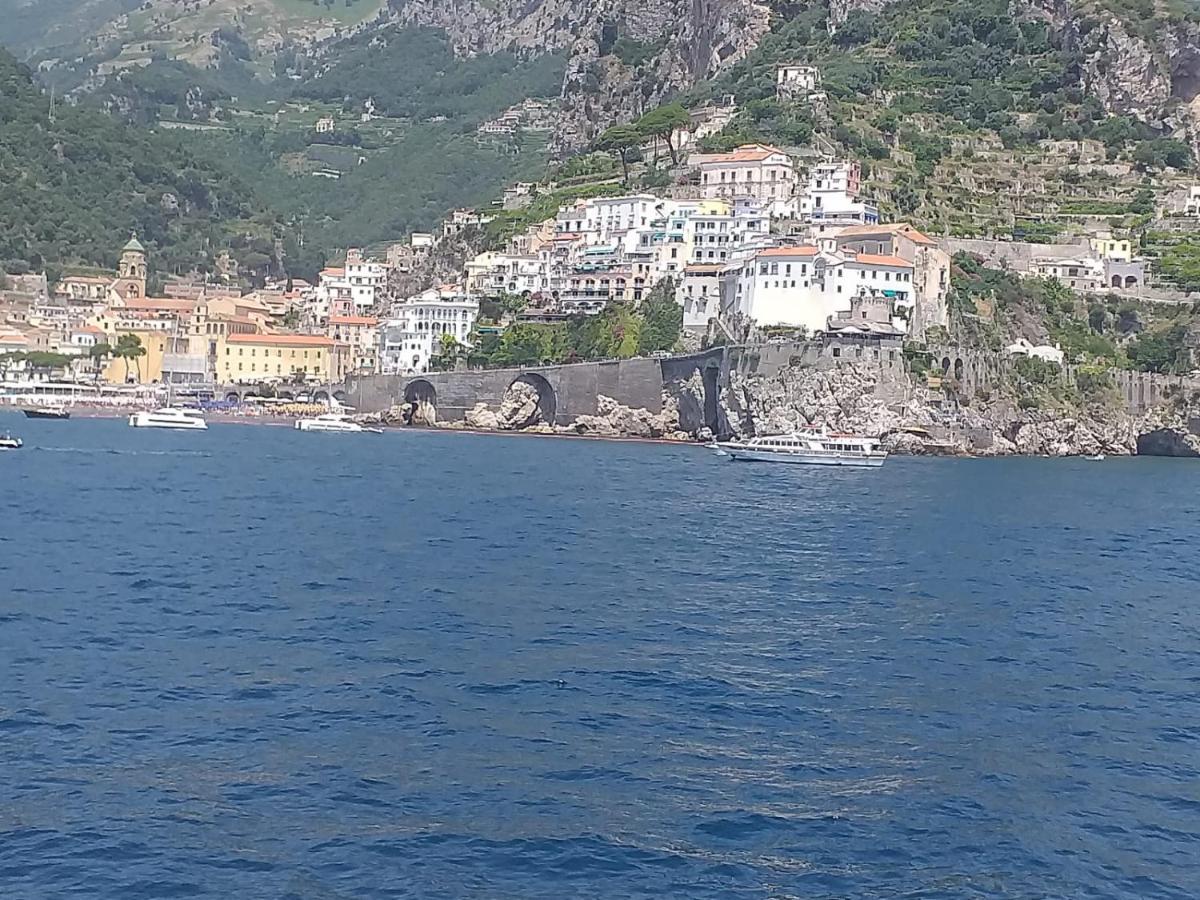 B&B Le Due Costiere Salerno Bagian luar foto